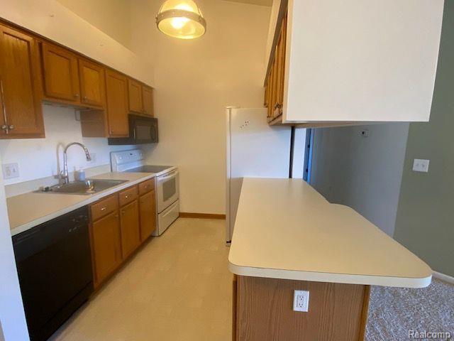 45906 PURPLE SAGE, 78, Van Buren, MI 48111 — Photo 7