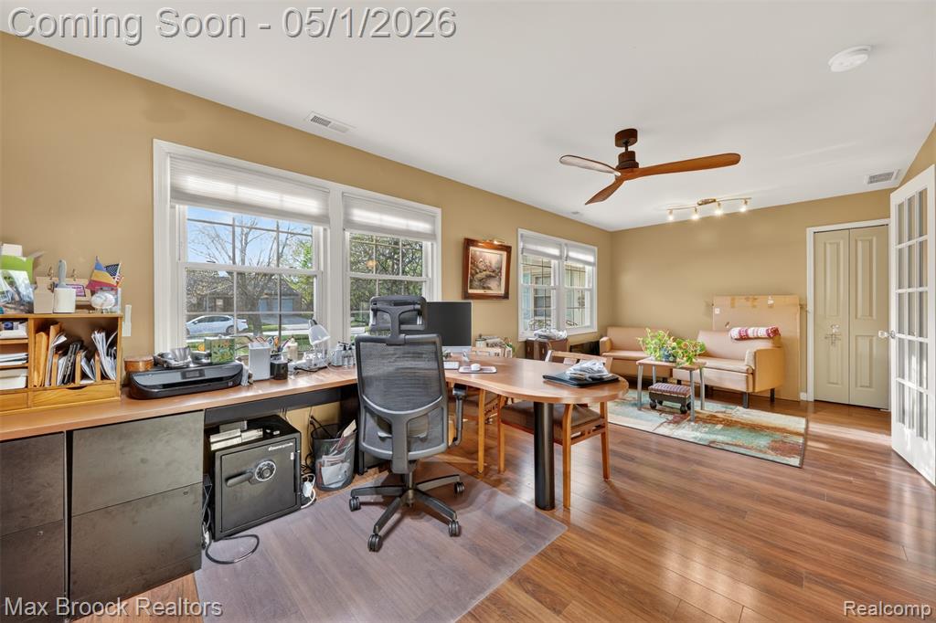 4856 Butler Drive, Troy, MI 48085 — Photo 15