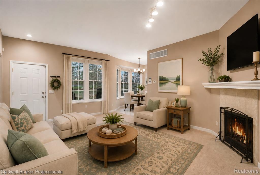 7360 MEADOWRIDGE Drive, West Bloomfield, MI — Photo 5