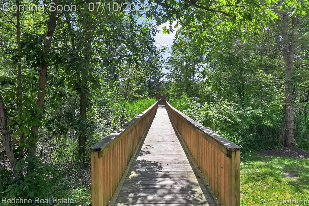 420 Boardwalk Drive, Walled Lake, MI 48390 — Photo 32