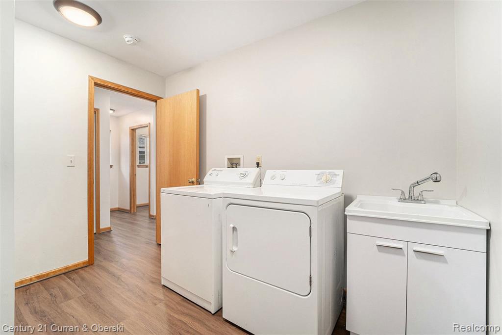 896 Saint Clair Street, Grosse Pointe, MI 48230 — Photo 23