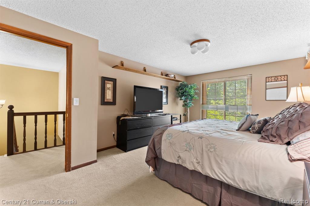 44962 Steeplepath, Novi, MI — Photo 27