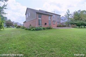 8842 STONEBRIDGE, Van Buren, MI 48111 — Photo 37