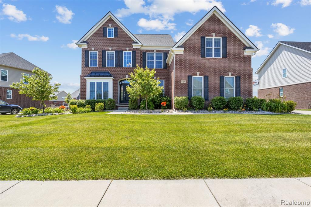 51251 GULFSTREAM PARK Lane, Canton, MI 48188 — Photo 2