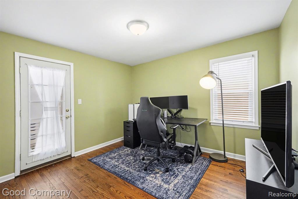 13146 Elgin Avenue, Huntington Woods, MI — Photo 16