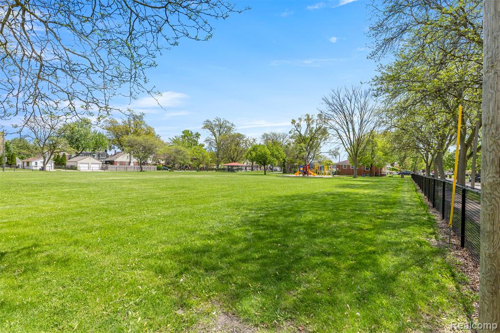 2515 21st Street, Wyandotte, MI 48192 — Photo 5
