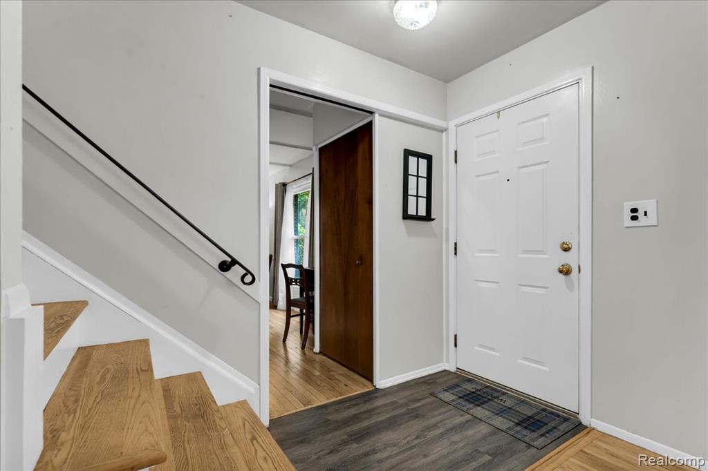 665 Langley Boulevard, Clawson, MI — Photo 12