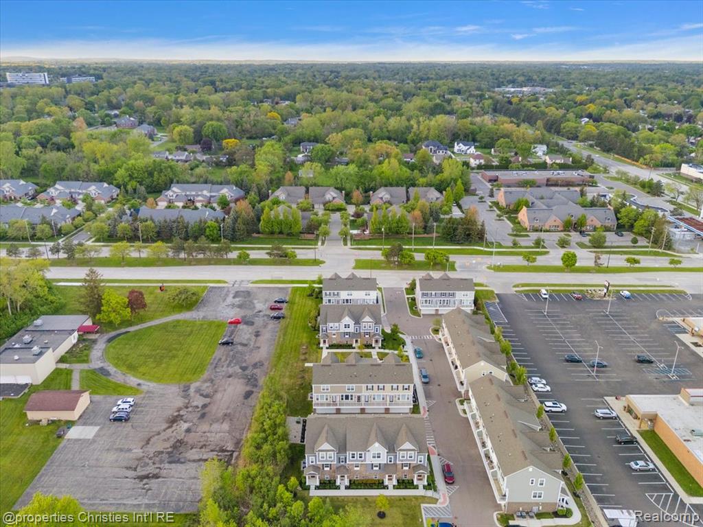 4953 Treeside Lane, Troy, MI 48098 — Photo 14
