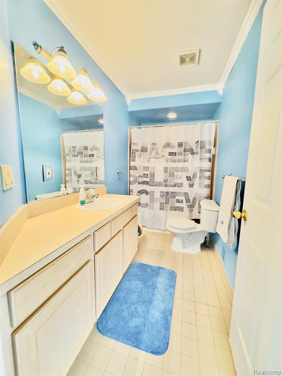 52611 FOREST HILL Drive, Chesterfield, MI 48047 — Photo 41