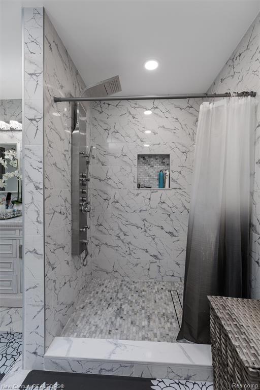 4825 Maceri Circle, Sterling Heights, MI 48314 — Photo 23