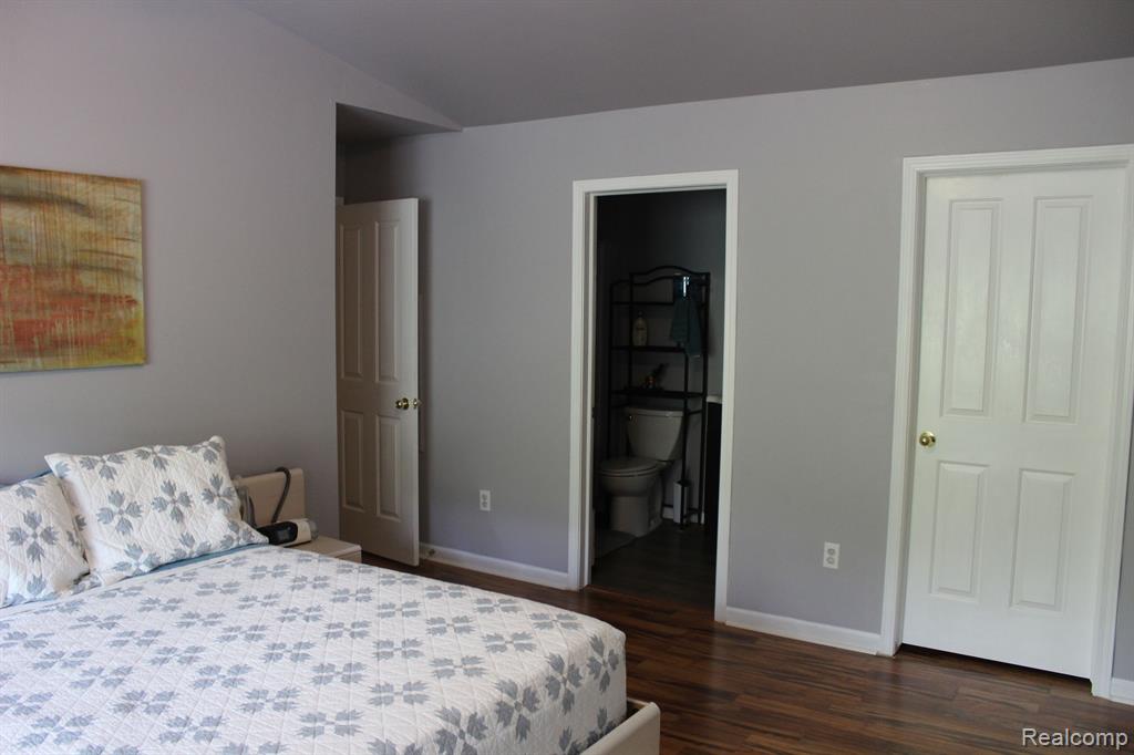 47640 PEMBROKE Drive, Canton, MI 48188 — Photo 20
