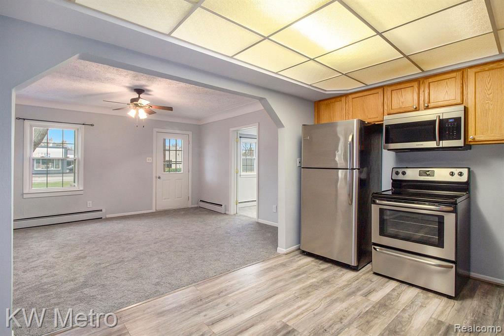 4644 ROCHESTER Road, Royal Oak, MI 48073 — Photo 5