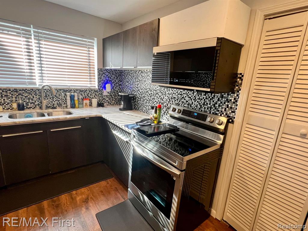 4859 MANSFIELD Avenue, H-06, Royal Oak, MI 48073 — Photo 5