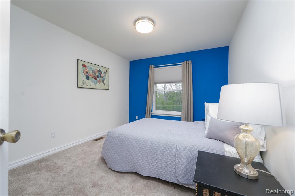 25929 Clark, Novi, MI — Photo 24