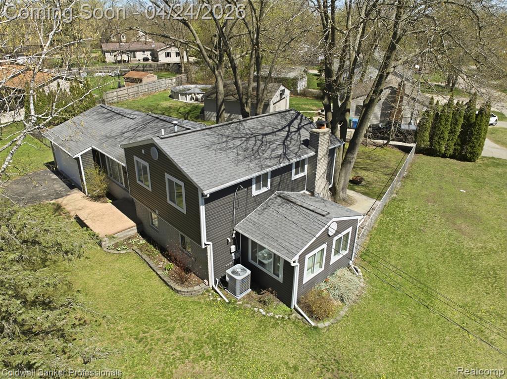 470 Crystalia Street, Commerce Twp, MI 48382 — Photo 39