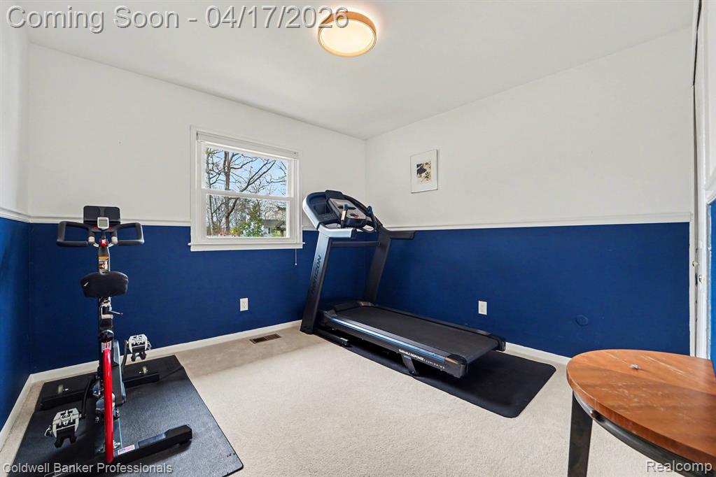 717 Sandstone Drive, Rochester Hills, MI 48309 — Photo 20