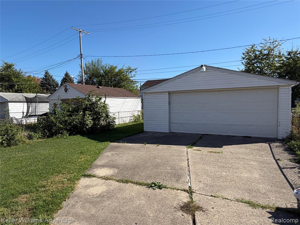 7308 Orchard Avenue, Dearborn, MI 48126 — Photo 4