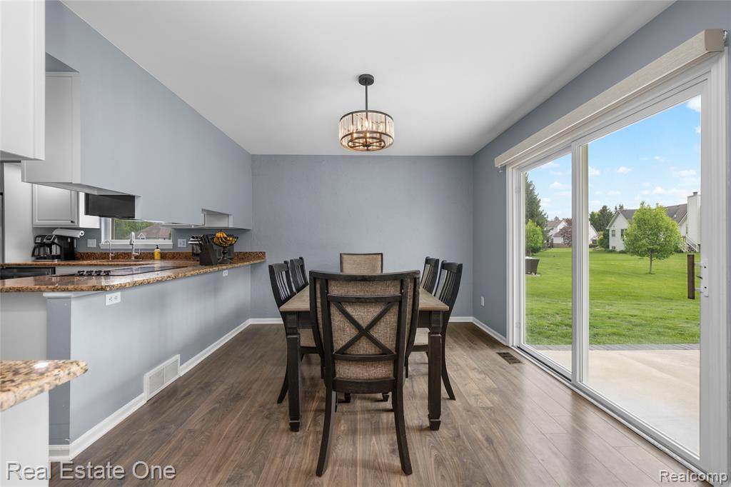 16222 Pine Lake Forest Court, Linden, MI 48451 — Photo 17