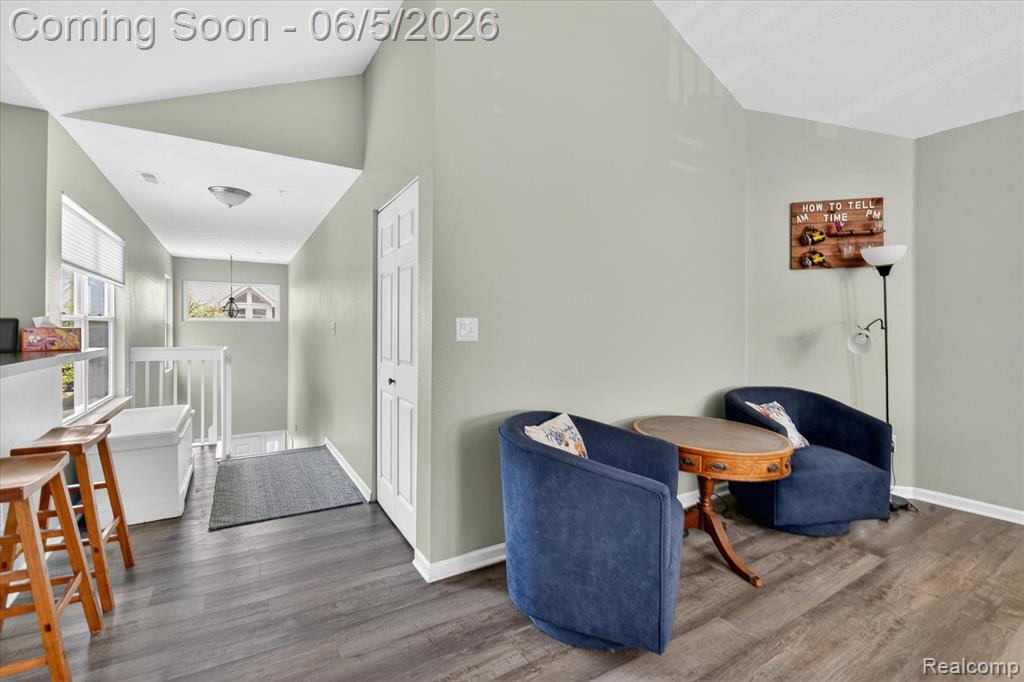 1641 Coburn Drive, Ann Arbor, MI 48108 — Photo 11
