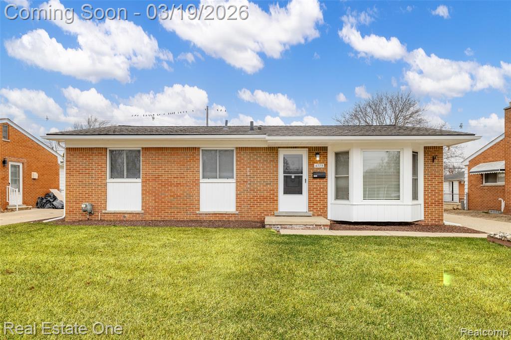 4775 Stanley Avenue, Warren, MI 48092 — front exterior