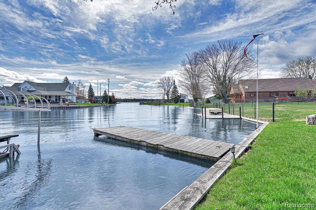 131 Bryan J Drive, Houghton Lake, MI 48629 — Photo 41