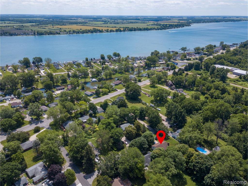 5505 Dolphin Street, East China, MI — Photo 4