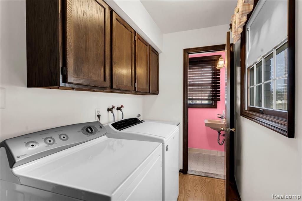 19010 Lacrosse Avenue, Lathrup Village, MI 48076 — Photo 30
