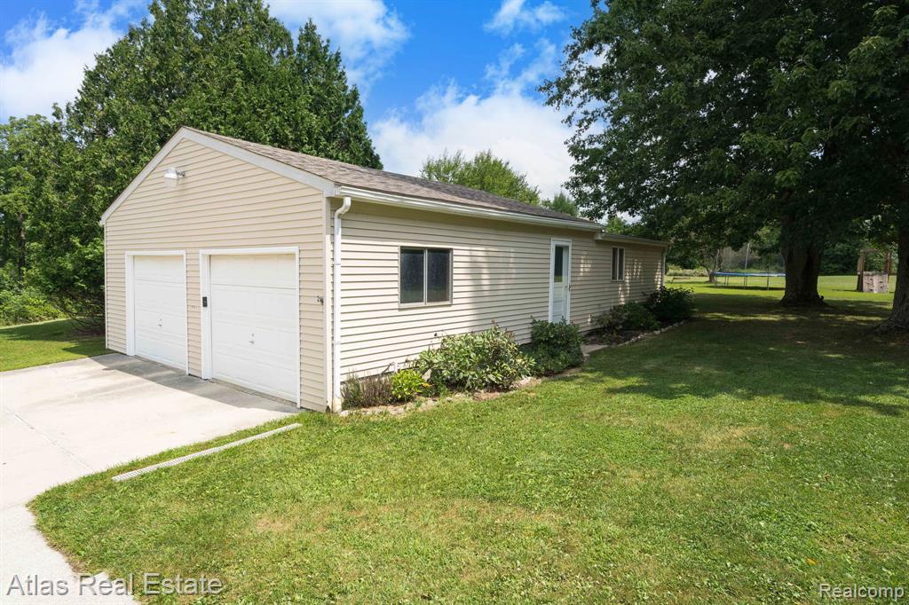 5067 Walker Road, Davison, MI 48423 — Photo 7