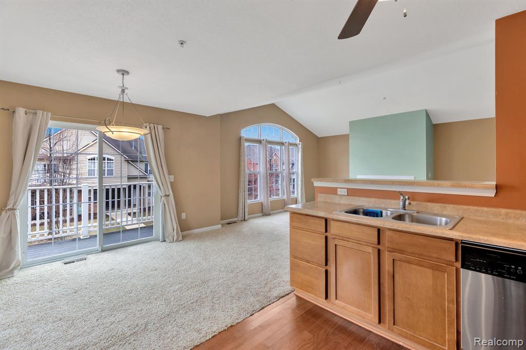 14351 TIMBERLINE Drive, Taylor, MI 48180 — Photo 12