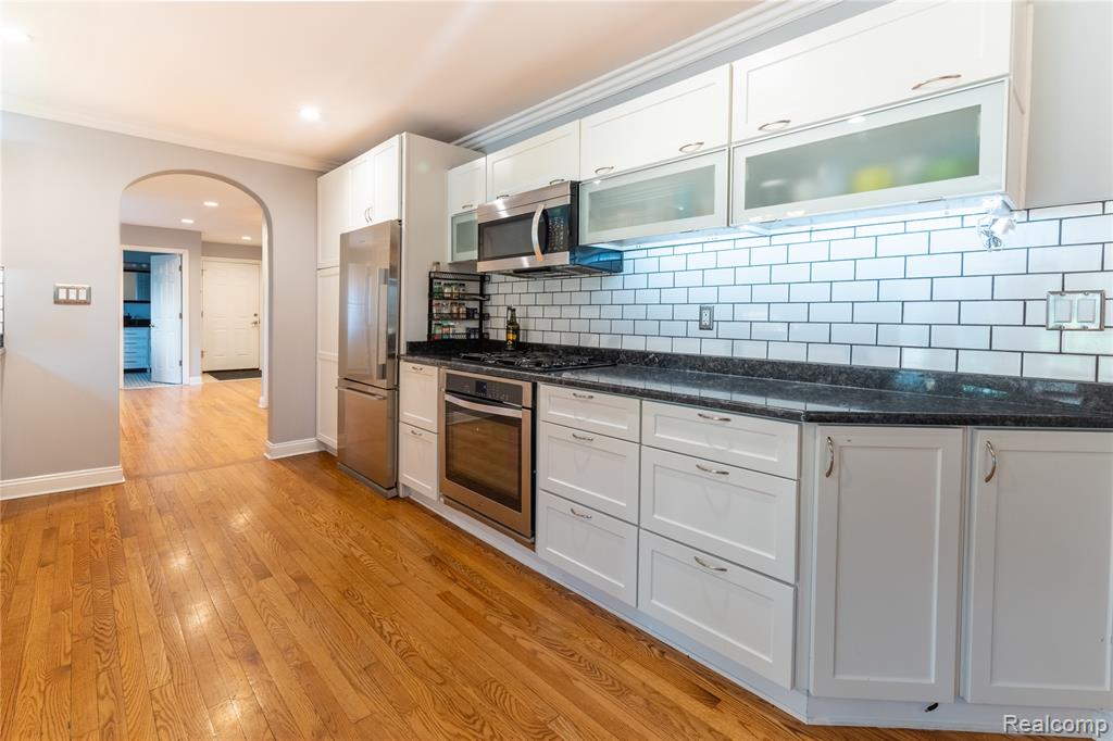 6655 Norton Drive, Troy, MI 48085 — Photo 5
