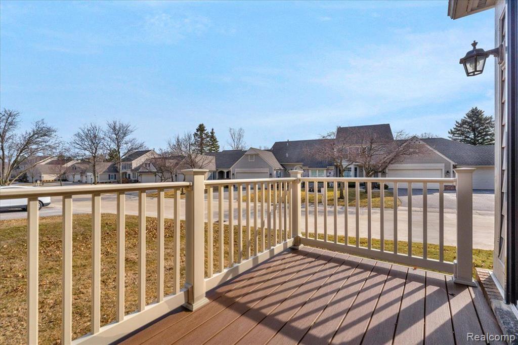 883 TARTAN Trail, Bloomfield Hills, MI 48304 — Photo 33
