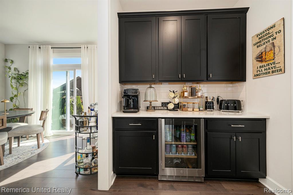 53213 Bay Laurel Lane, South Lyon, MI, 48178