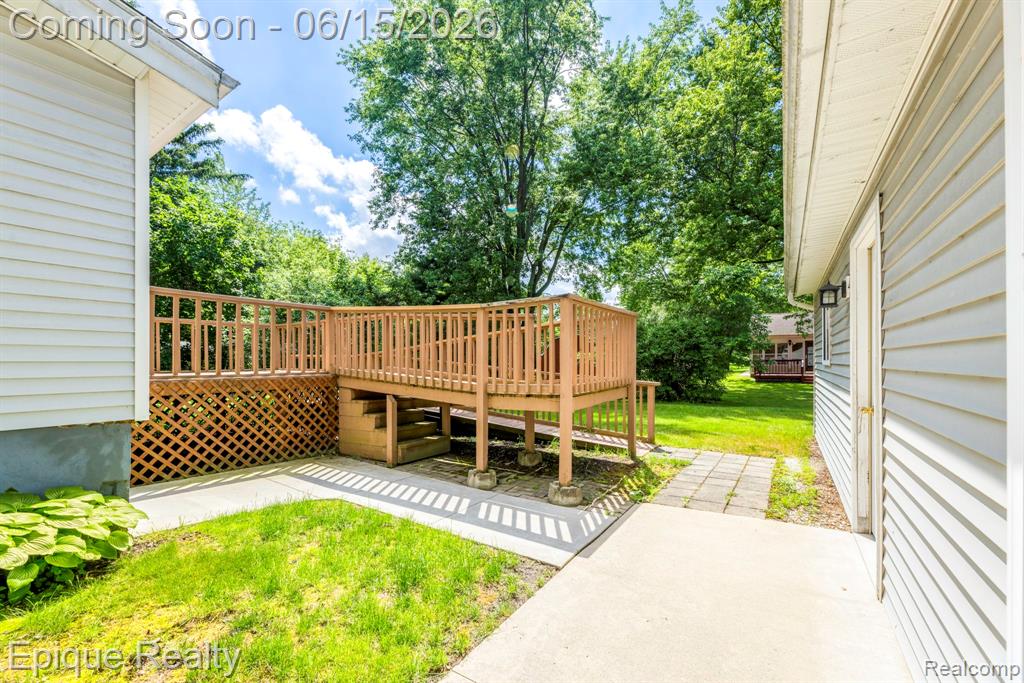 279 N Howard Avenue, Croswell, MI 48422 — Photo 10