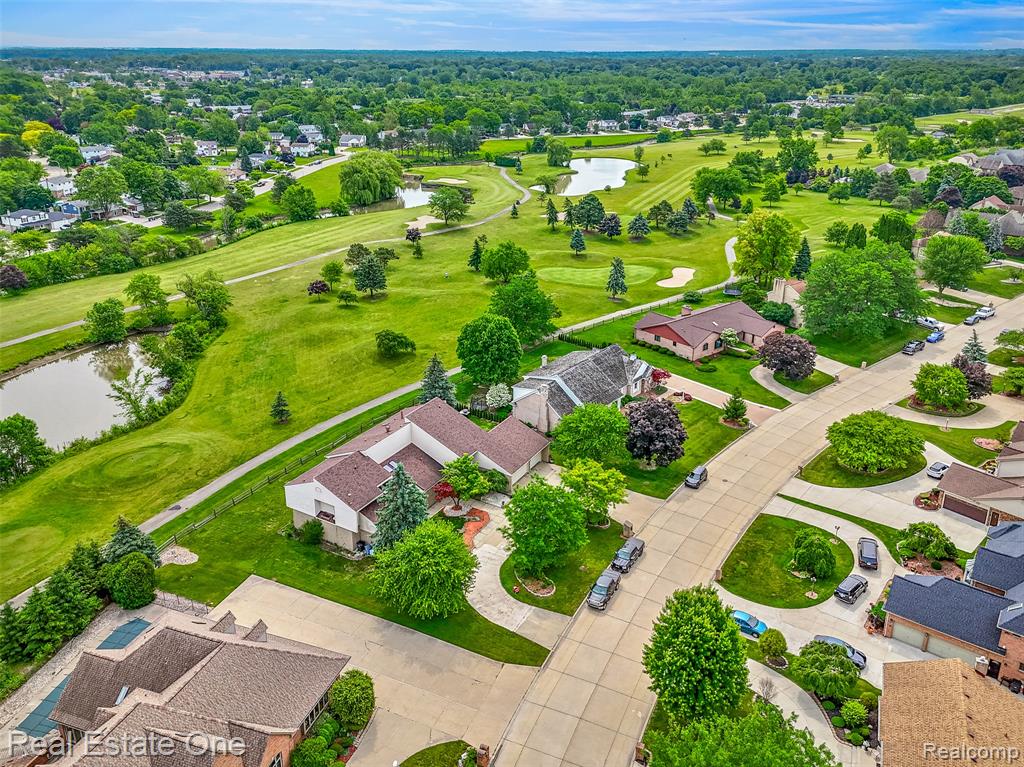 18191 Country Club Circle, Riverview, MI 48193 — Photo 61