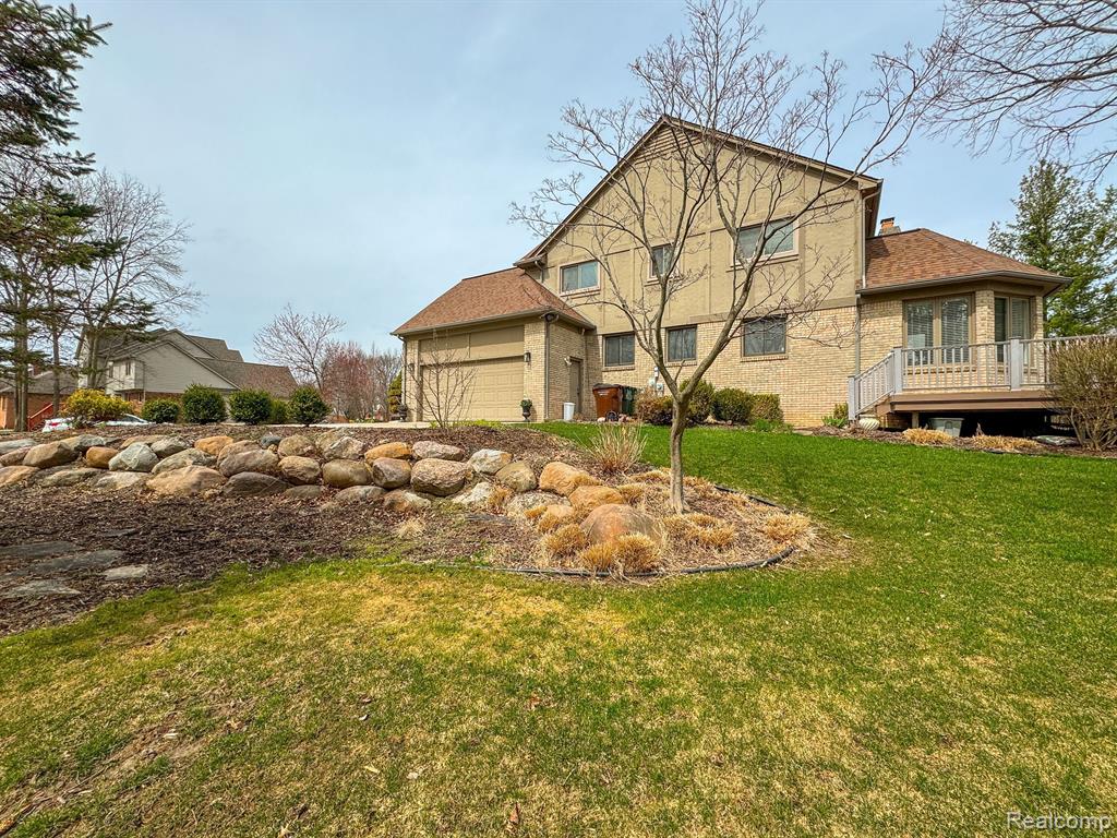 55884 PARKVIEW Drive, Shelby Twp, MI 48316 — Photo 46