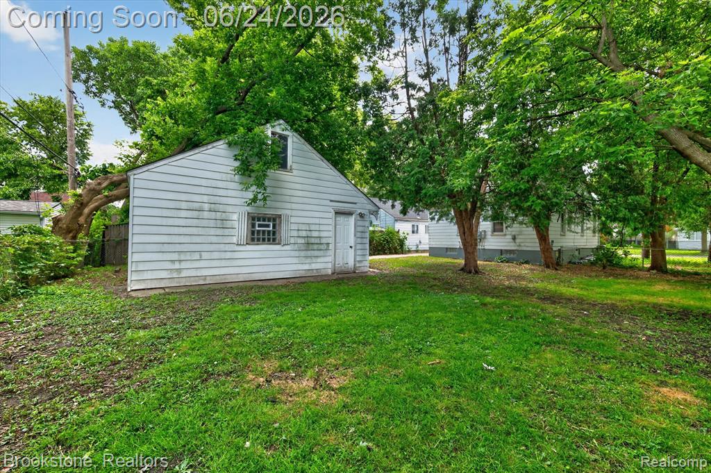 7203 Orchard Avenue, Warren, MI 48091 — Photo 38