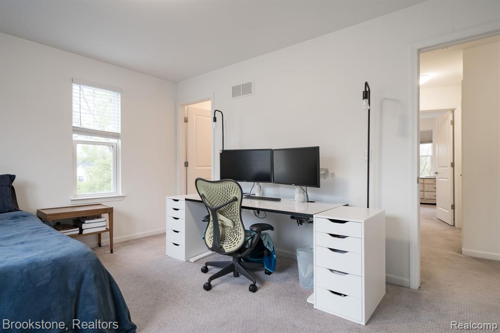 512 Midland Boulevard, Royal Oak, MI 48073 — Photo 21
