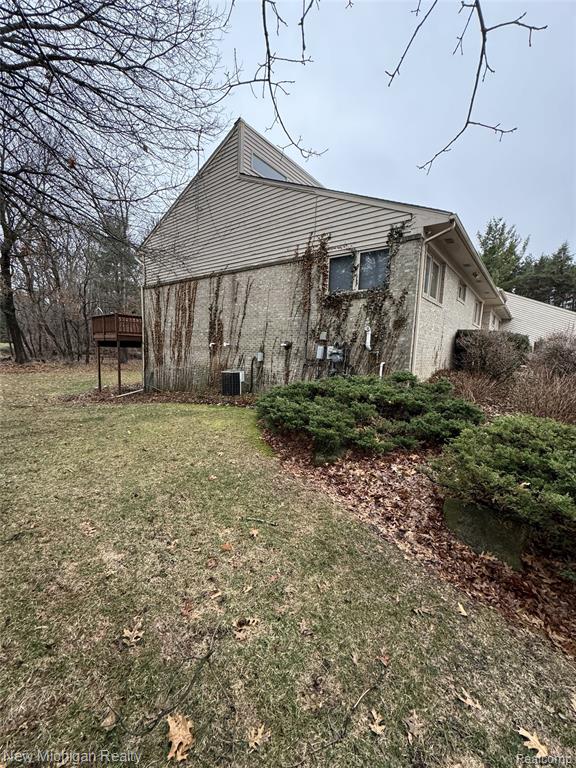 3989 S Shore Drive, Commerce Twp, MI 48382 — Photo 87