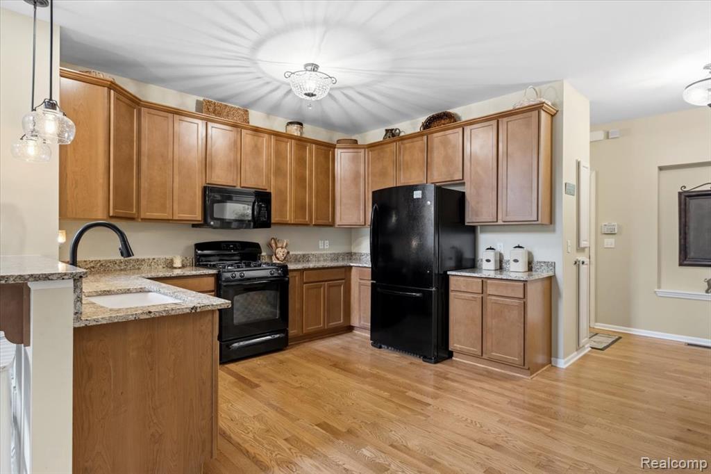 11414 Wolfort Spur, Brighton, MI 48116 — Photo 14