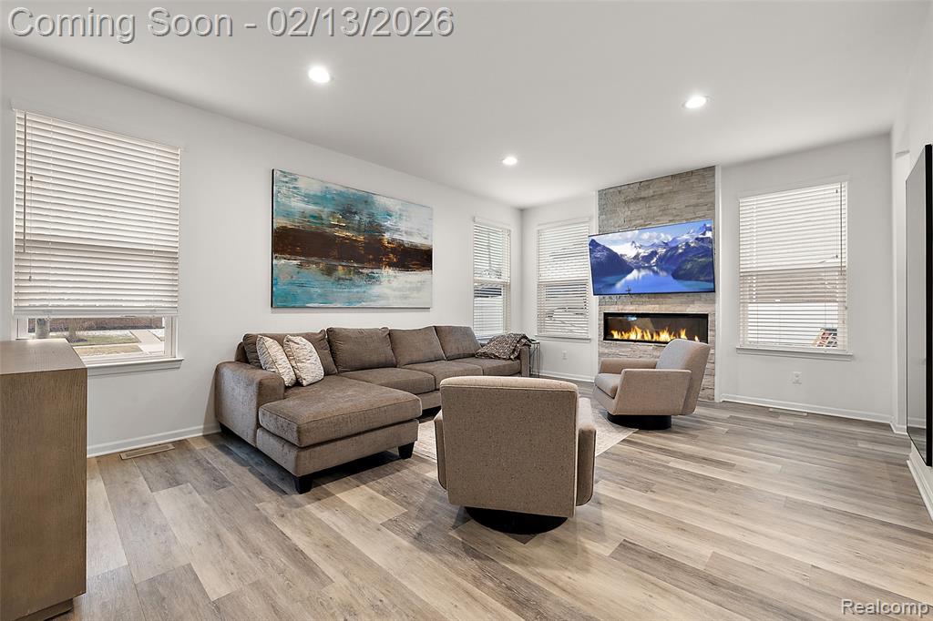 4201 Kent Road, Royal Oak, MI 48073 — Photo 13