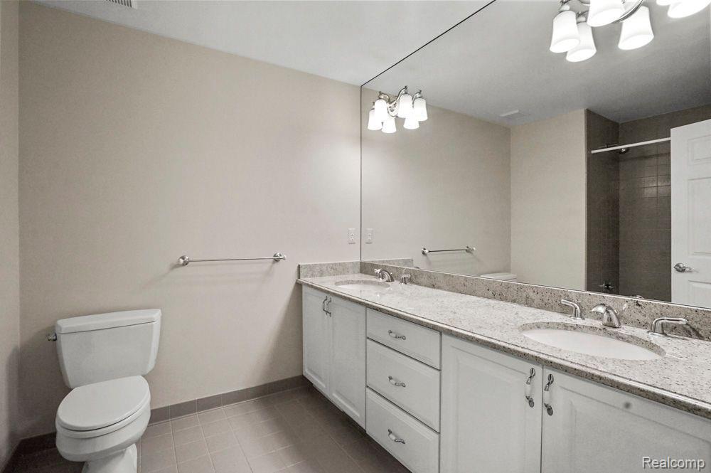 71 BURNIAH Lane, Lake Orion, MI 48362 — Photo 27
