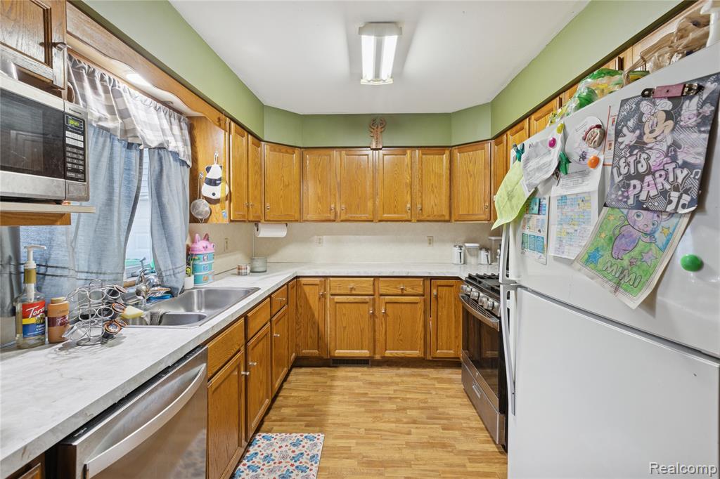 2540 Kansas Avenue, Saginaw, MI 48601 — Photo 8