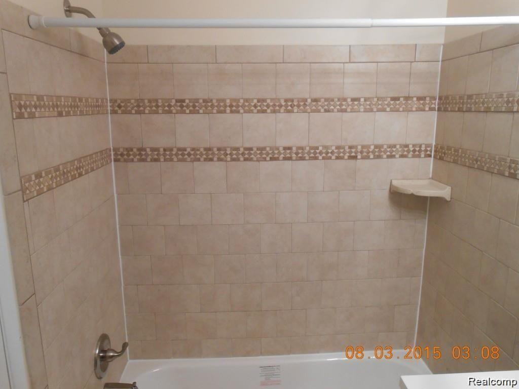 5015 CROOKS Road, Royal Oak, MI 48073 — Photo 3
