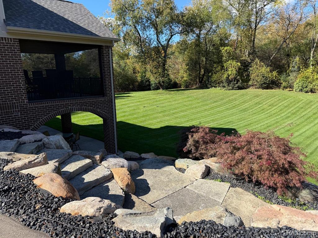 8146 Cotswold Lane, Clawson, MI 48348 — Photo 7