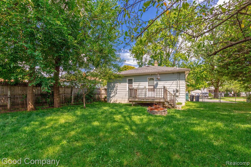 926 MILLARD Avenue, Royal Oak, MI 48073 — Photo 31