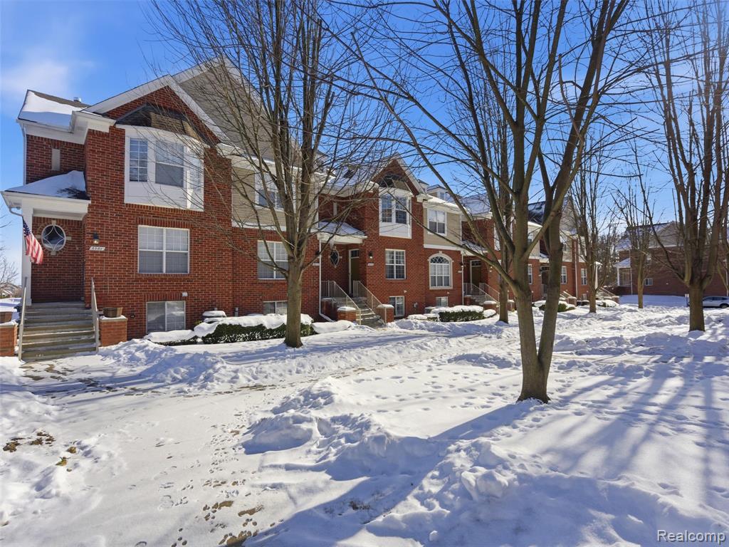 6073 Windemere Lane, Utica, MI 48316 — front exterior