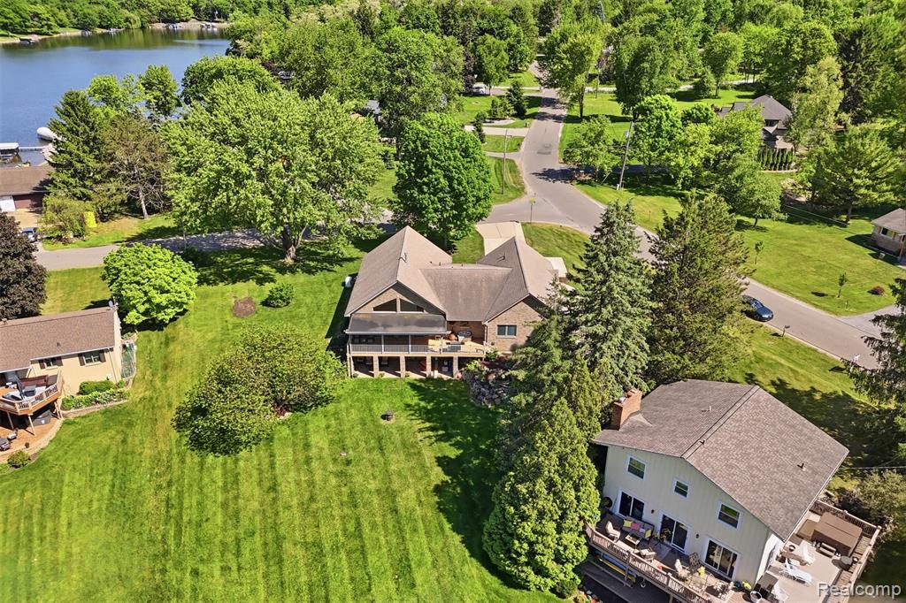 7477 Ore Knob Drive, Fenton, MI 48430 — Photo 67