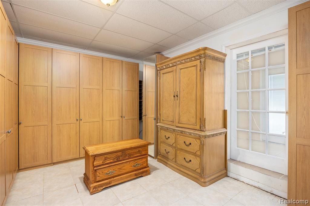 41841 S Service Drive, Belleville, MI 48111 — Photo 22