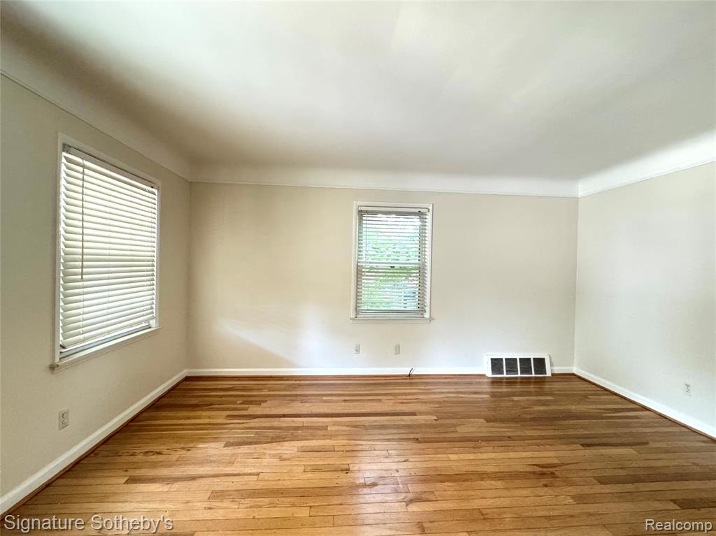 911 S Wilson Avenue, Royal Oak, MI 48067 — Photo 4