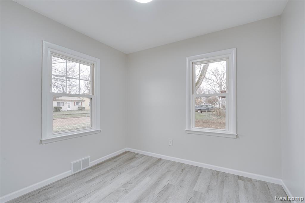7451 Cavell Street, Westland, MI — Photo 13